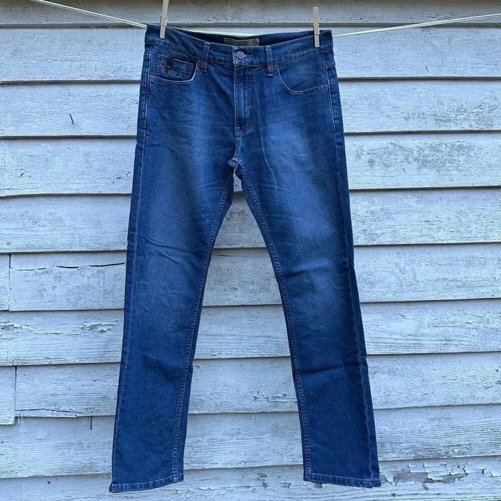 Men's Perquin Jeans blue size 32X32 Slim cut medium wash with pockets